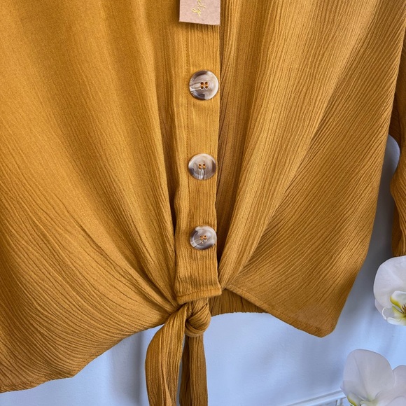 Full-sleeve summer blouse with a front knot (bow) - Picture 4 of 10